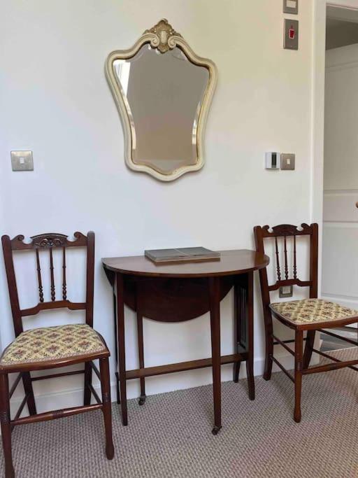 פרסטון Helens Haven First Floor Apartment Via Stairs מראה חיצוני תמונה
